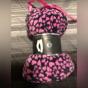 Hotel Spa Collection Fleece Lounge Pants. Brand New in packaging. Size XL.